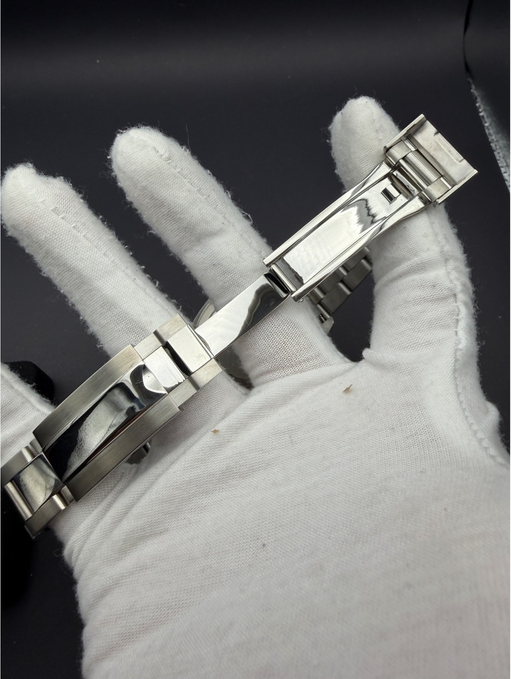 Custom Seiko Gray Chronograph Watch Mod - Picture 7 of 9